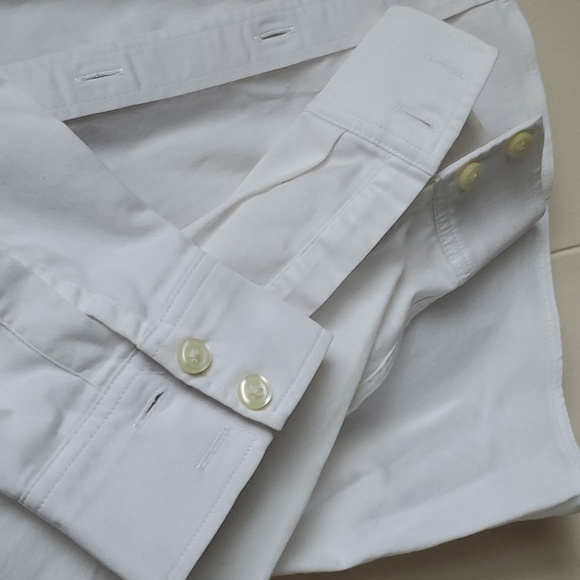Banana Republic Non Iron Fitted Shirt - Picture 2 of 5